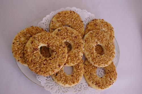 Песочное пирожное с орехами Кольцо, рецепт